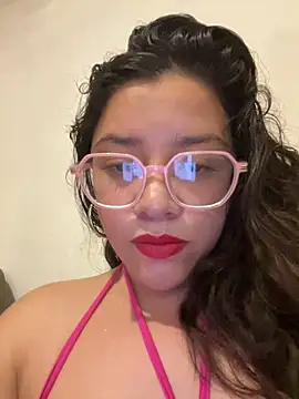 Vivi Kvsh online show from 4, 4, 2026