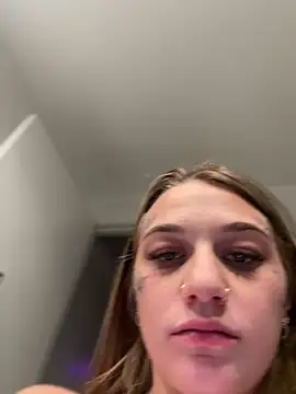 Snapshot of chloetease chatting on 4, 12, 2024 chloetease online show from 4, 12, 2024