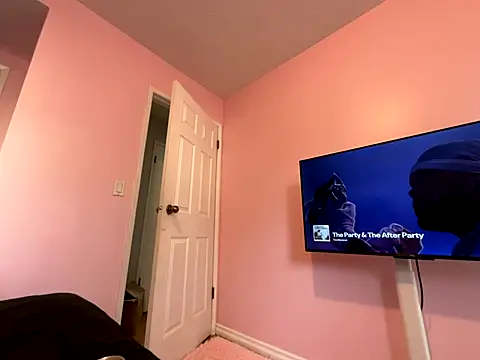 Snapshot of chloetease chatting on 25, 10, 2025 chloetease online show from 25, 10, 2025