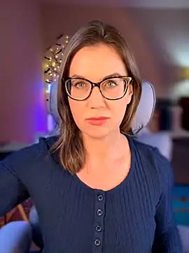 MaiseKnox online show from 12, 3, 2026