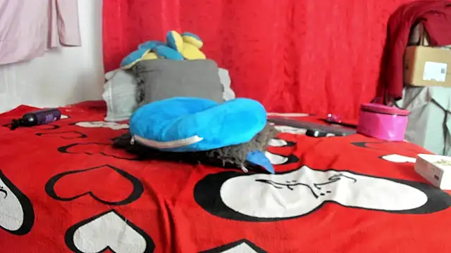 Snapshot of BlowMommy_ chatting on 13, 11, 2025 BlowMommy online show from 13, 11, 2025