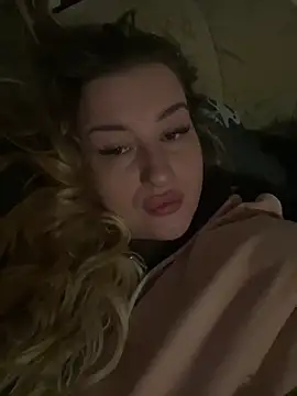 Snapshot of Mandy_Belcher chatting on 14, 11, 2025 Mandy Belcher online show from 14, 11, 2025