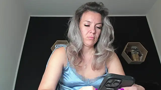 Snapshot of Alesys69 chatting on 26, 9, 2025 Alesys69 online show from 26, 9, 2025