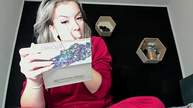 Snapshot of Alesys69 chatting on 1, 11, 2025 Alesys69 online show from 1, 11, 2025