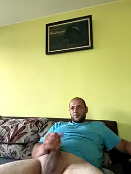 Snapshot of Flakka95 chatting on 11, 9, 2025 Flakka95 online show from 11, 9, 2025