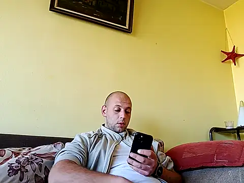 Snapshot of Flakka95 chatting on 16, 10, 2025 Flakka95 online show from 16, 10, 2025