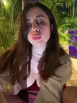 Snapshot of PartyQqHouse chatting on 2, 1, 2025 PartyQqHouse online show from 2, 1, 2025