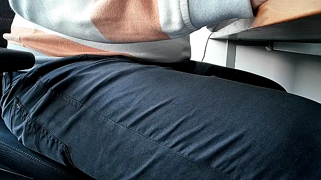 Snapshot of 69bezfleku chatting on 7, 11, 2025 69bezfleku online show from 7, 11, 2025