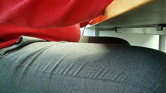 Snapshot of 69bezfleku chatting on 16, 12, 2025 69bezfleku online show from 16, 12, 2025