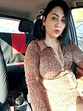 charrlote love online show from 6, 4, 2026