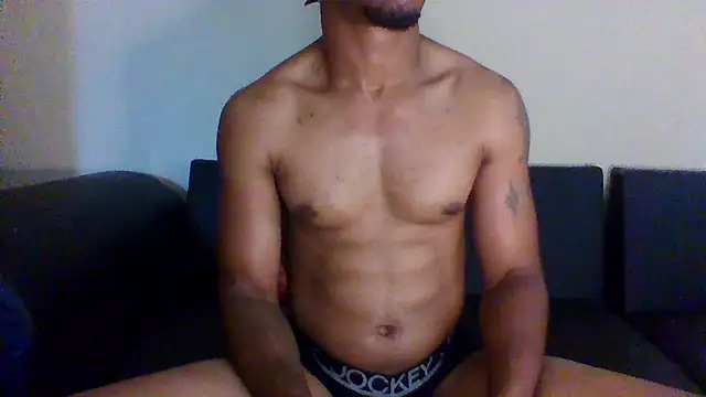 Snapshot of SoulLov333 chatting on 8, 1, 2025 SoulLov333 online show from 8, 1, 2025