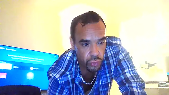 JohnnyDeeper82 online show from 10, 7, 2026