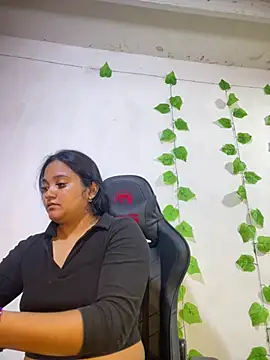 shayna all online show from 25, 3, 2026