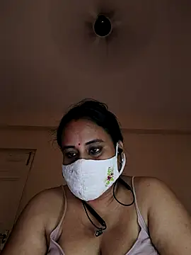 Snapshot of Sheela-Bhabi chatting on 5, 7, 2026 Sheela-Bhabi online show from 5, 7, 2026