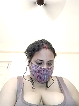 Snapshot of Sheela-Bhabi chatting on 13, 7, 2026 Sheela-Bhabi online show from 13, 7, 2026