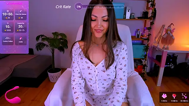 Teylor Fly online show from 5, 1, 2025