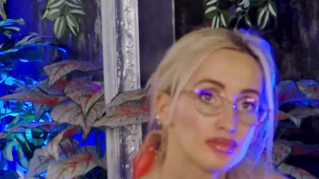 IsabelleEthan online show from 24, 2, 2025