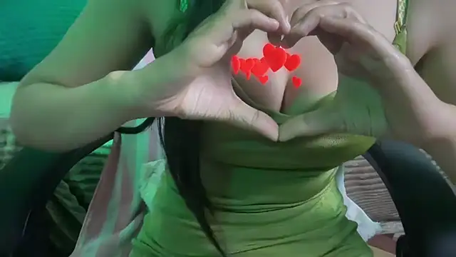 Queen Angelena online show from 16, 12, 2025