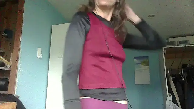 Snapshot of SexyRach75 chatting on 15, 9, 2025 SexyRach75 online show from 15, 9, 2025