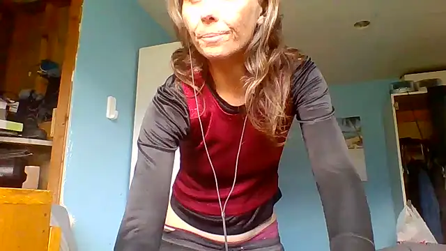 Snapshot of SexyRach75 chatting on 25, 7, 2026 SexyRach75 online show from 25, 7, 2026