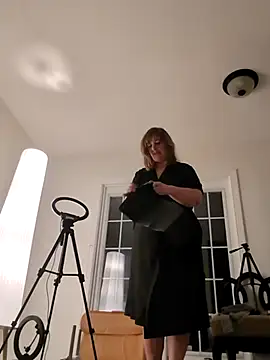 Canadian BBW online show from 21, 12, 2025