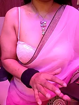 Snapshot of indian_passion chatting on 7, 11, 2025 indian passion online show from 7, 11, 2025