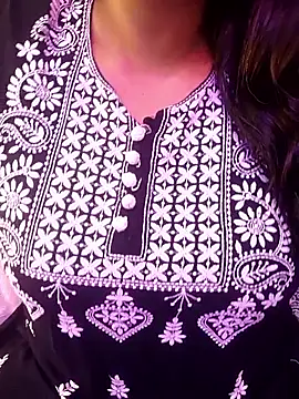 Snapshot of indian_passion chatting on 3, 2, 2026 indian passion online show from 3, 2, 2026