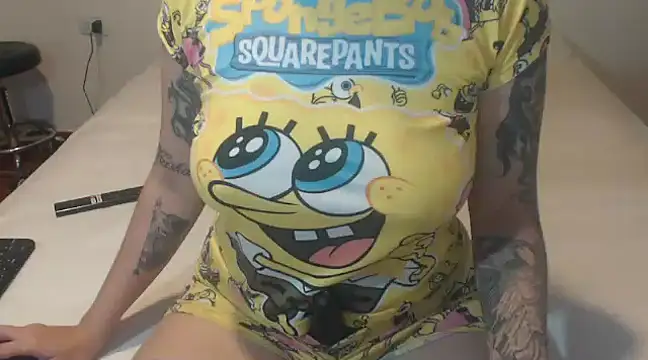 Snapshot of Tattoodreams_lucy chatting on 22, 12, 2024 Tattoodreams lucy online show from 22, 12, 2024