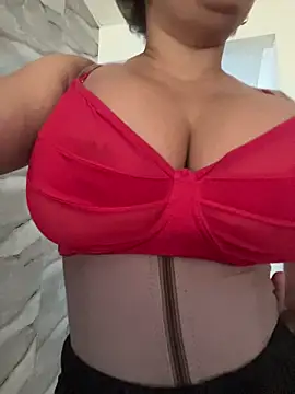 Snapshot of maymercy chatting on 20, 12, 2025 maymercy online show from 20, 12, 2025