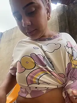 Snapshot of maymercy chatting on 1, 3, 2026 maymercy online show from 1, 3, 2026