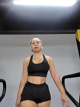 Snapshot of maymercy chatting on 7, 3, 2026 maymercy online show from 7, 3, 2026