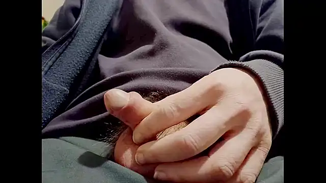 hairyuncut00 online show from 30, 12, 2024