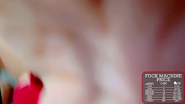 Snapshot of Imannejulienne chatting on 15, 11, 2025 Imannejulienne online show from 15, 11, 2025