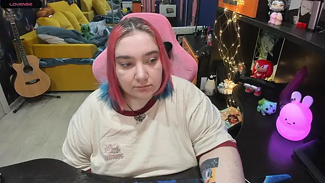 Softie Sofy online show from 19, 2, 2025