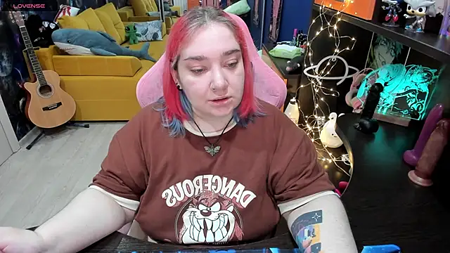 Softie Sofy online show from 18, 3, 2025