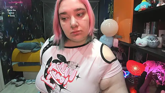 Softie Sofy online show from 14, 2, 2026