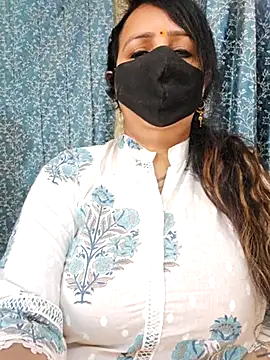 cute-tanvi online show from 5, 3, 2025