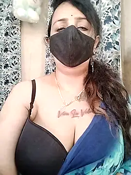 cute-tanvi online show from 3, 10, 2025