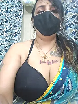 cute-tanvi online show from 3, 10, 2025