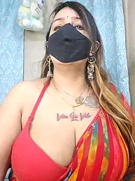 cute-tanvi online show from 12, 11, 2025