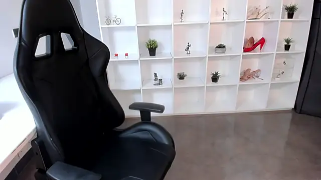 natural bigboobs online show from 2, 4, 2026