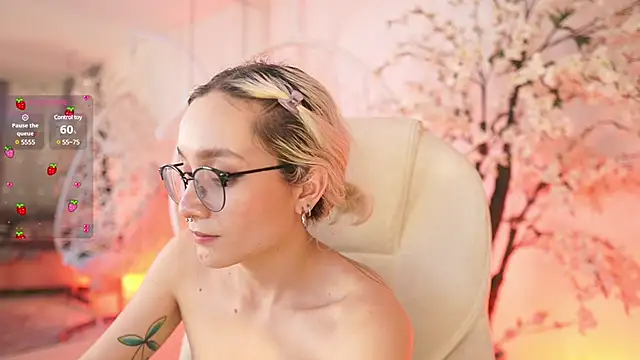 DalahiaRush online show from 1, 3, 2025