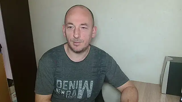 Johan   Barker online show from 22, 12, 2025