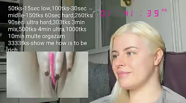 queenofthenighttt online show from 28, 2, 2025