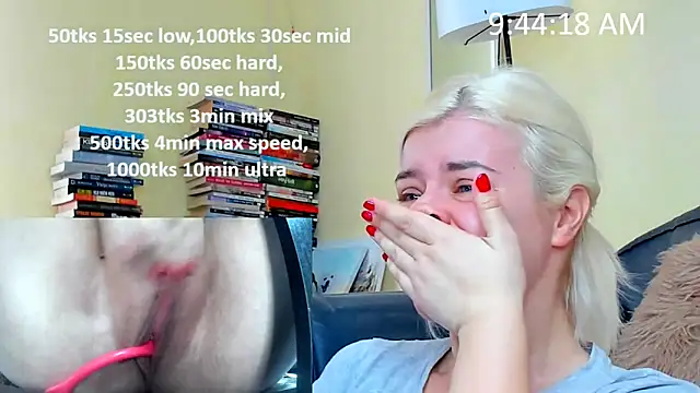 Snapshot of queenofthenighttt chatting on 14, 2, 2026 queenofthenighttt online show from 14, 2, 2026