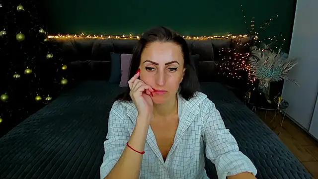 Snapshot of Rebecca_Diamond chatting on 21, 1, 2025 Rebecca Diamond online show from 21, 1, 2025