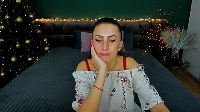 Snapshot of Rebecca_Diamond chatting on 22, 1, 2025 Rebecca Diamond online show from 22, 1, 2025