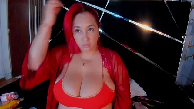 Eva MilfF online show from 20, 12, 2025