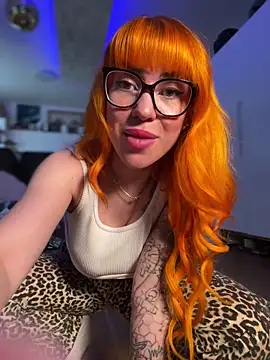 Snapshot of Pia_July_ chatting on 15, 1, 2025 Pia July online show from 15, 1, 2025