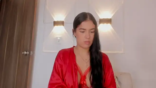 Hanna Risso online show from 18, 4, 2026